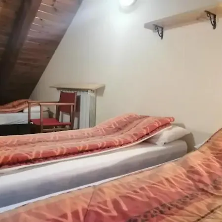 Triplex Erta 8 Abuhardillado Y Con Excelentes Vistas Apartamento