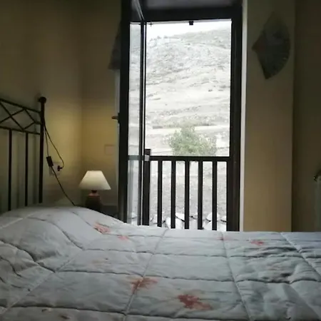 Apartamento Triplex Erta 8 Abuhardillado Y Con Excelentes Vistas