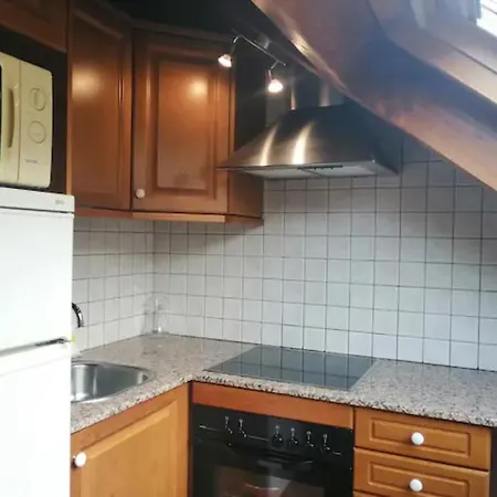 Apartamento Triplex Erta 8 Abuhardillado Y Con Excelentes Vistas