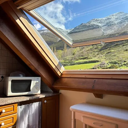 Triplex Erta 8 Abuhardillado Y Con Excelentes Vistas